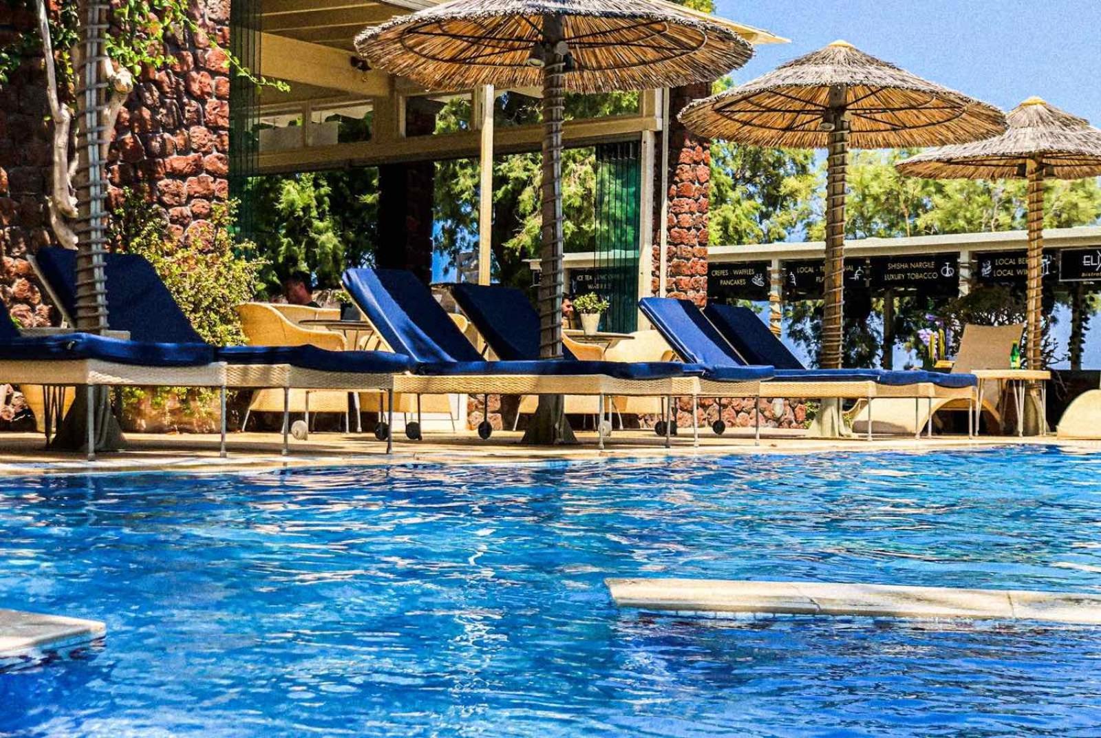 Elixir Del Mar On The Beach Kamári Екстериор снимка