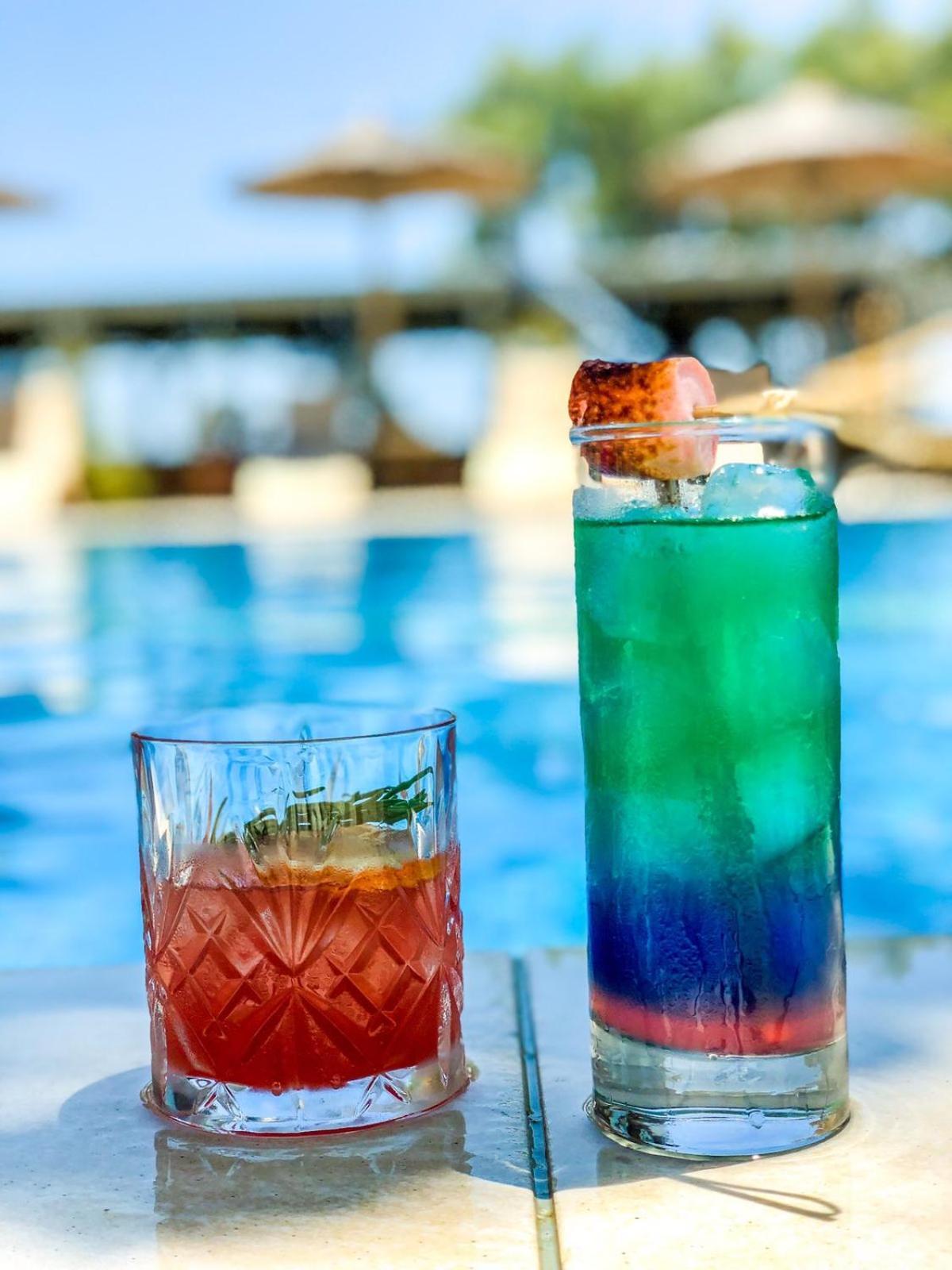 Elixir Del Mar On The Beach Kamári Екстериор снимка